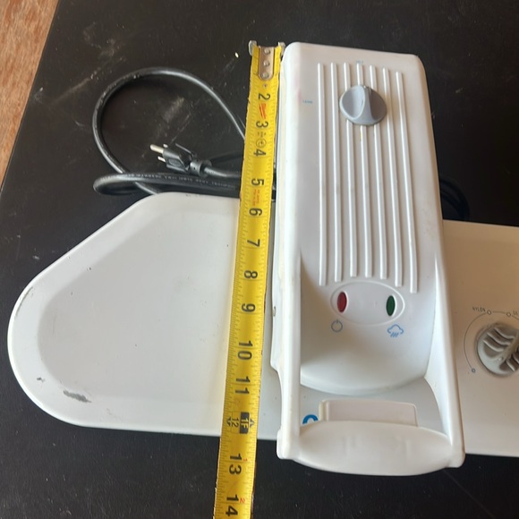 Conair FSP5 Fabric Steamer White - Picture 10 of 12